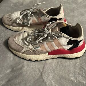 Woman’s Adidas Sneakers